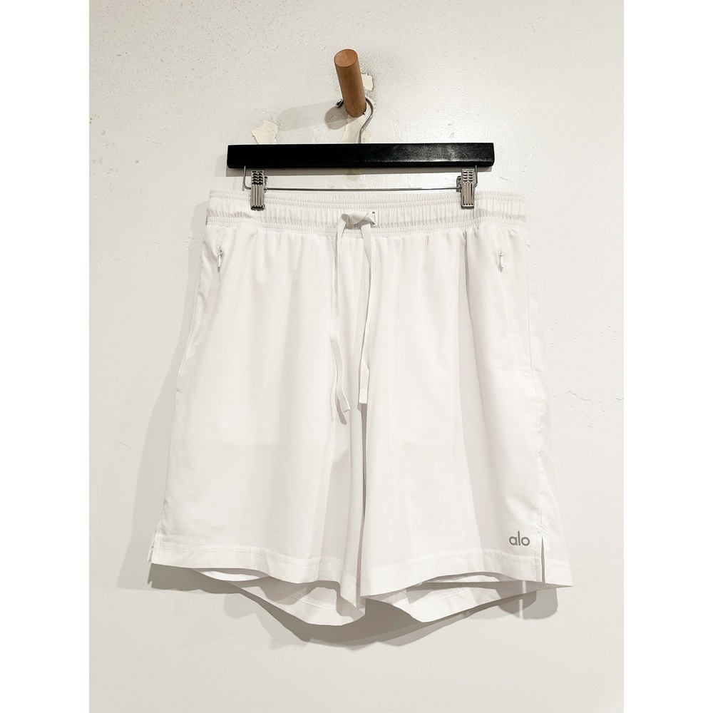 Alo Yoga Men's 7" Unity 2-In-1 Short in White Size Large - Picture 6 of 16